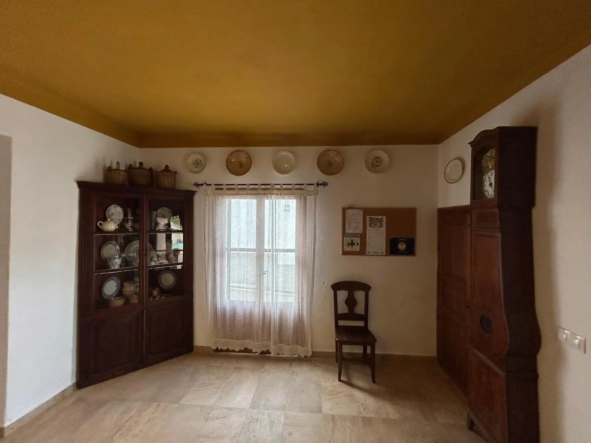別荘 Casa Padrina Burballa María de la Salud